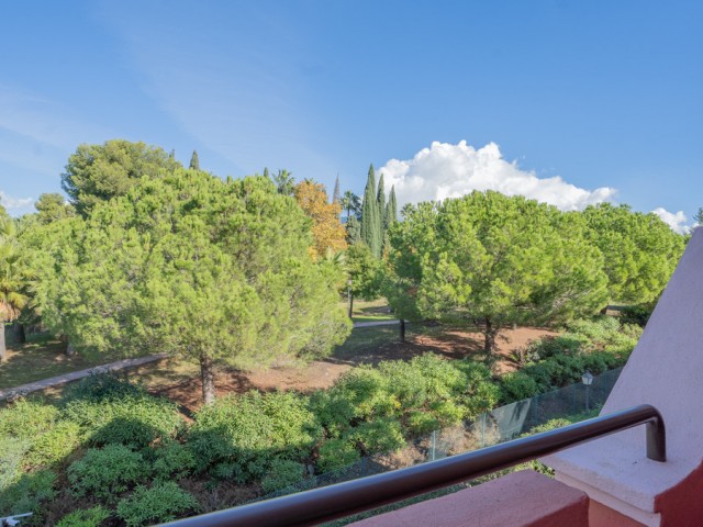 2 Bedrooms Apartment in Puerto Banús