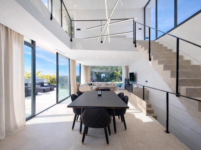 2 Slaapkamer Villa in Nueva Andalucía