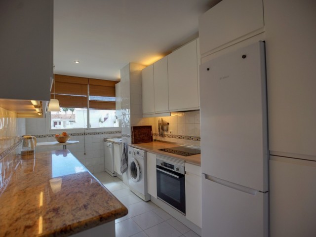 Appartement avec 3 Chambres  à Bel Air