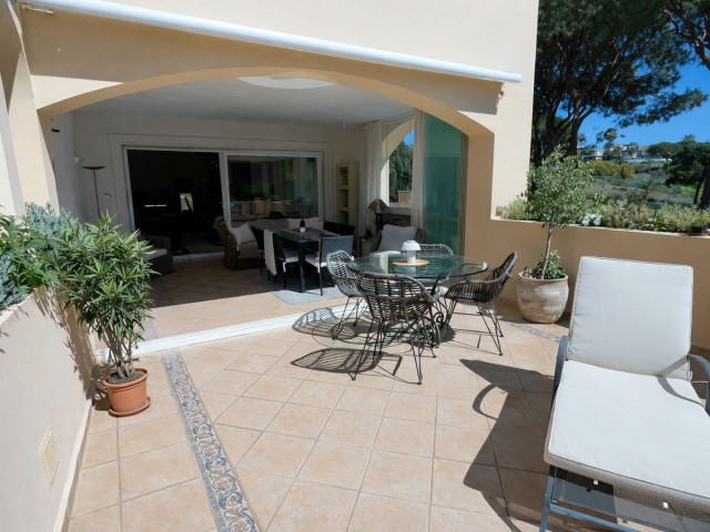 2 Schlafzimmer Apartment in Elviria