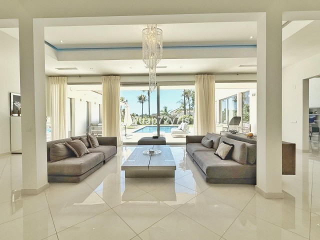 5 Makuuhuoneen Huvila Sotogrande