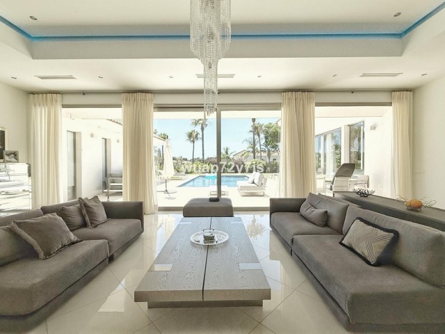 5 Makuuhuoneen Huvila Sotogrande