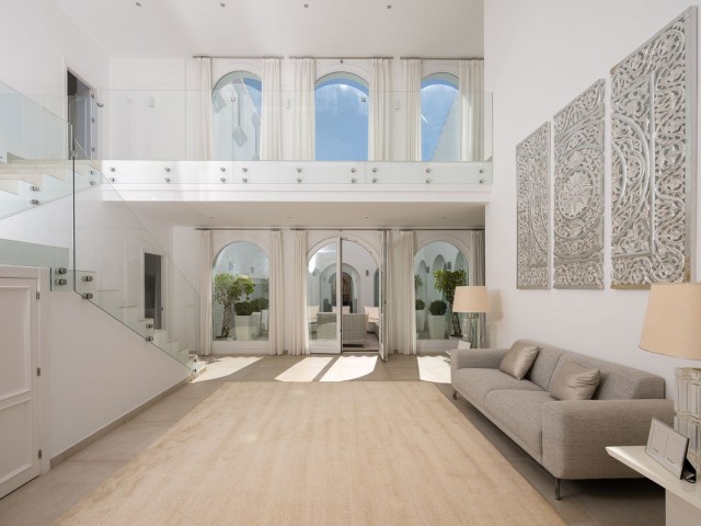9 Bedrooms Villa in Hacienda Las Chapas