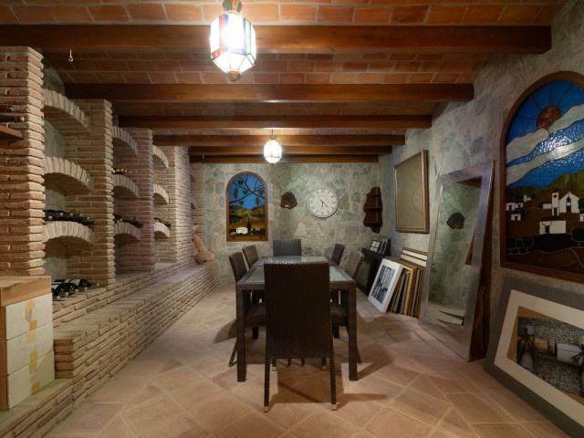 9 Bedrooms Villa in Hacienda Las Chapas