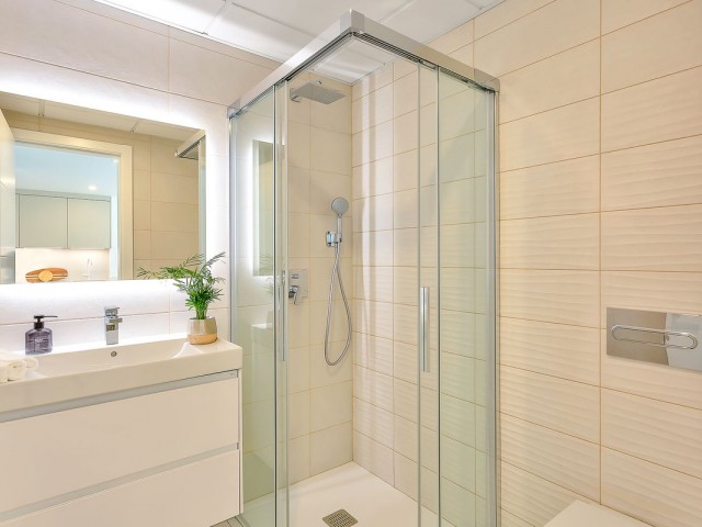 2 Slaapkamer Appartement in Elviria