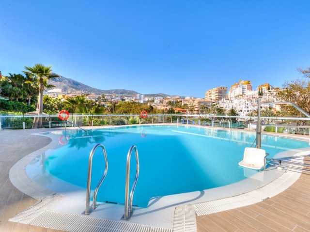 Apartment Benalmadena Costa - R5330638