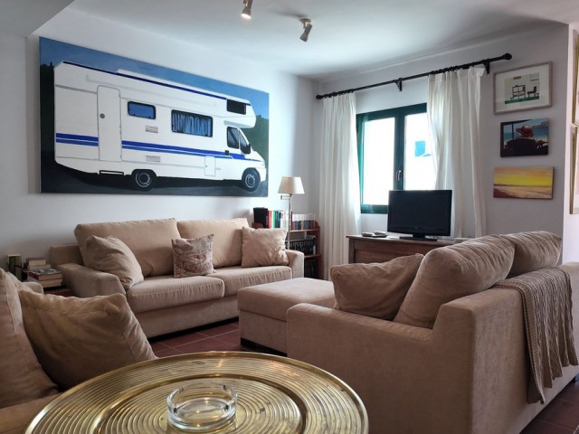 5 Bedrooms Townhouse in San Pedro de Alcántara