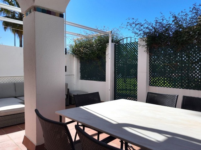5 Bedrooms Townhouse in San Pedro de Alcántara