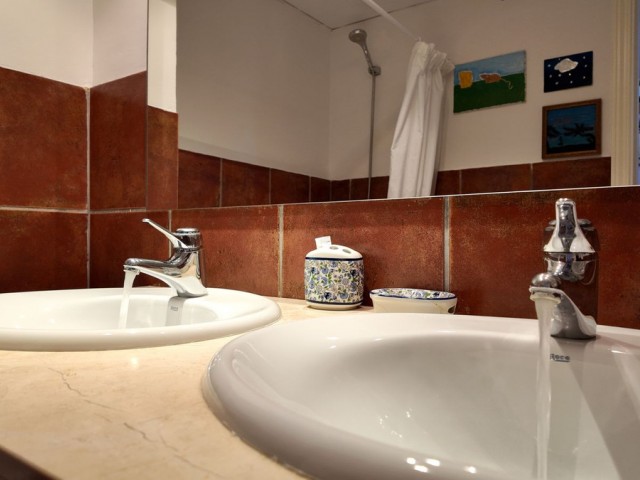 5 Bedrooms Townhouse in San Pedro de Alcántara