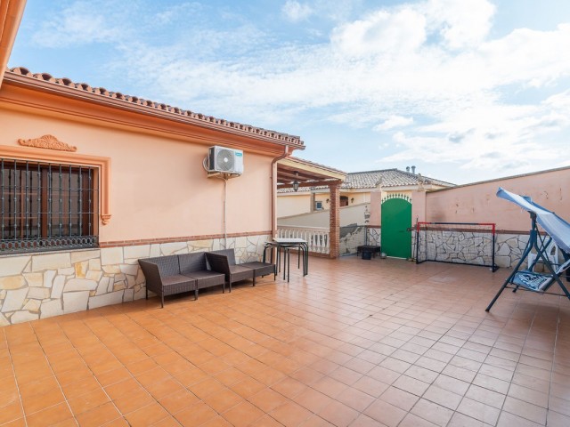 5 Makuuhuoneen Huvila Mijas
