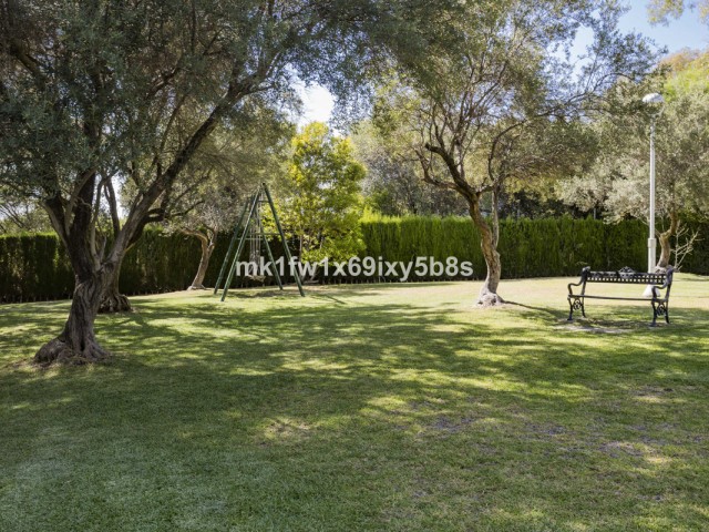 Huoneisto, Rio Real, R5143432