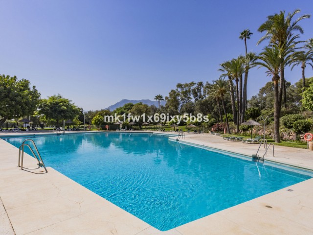 Huoneisto, Rio Real, R5143432