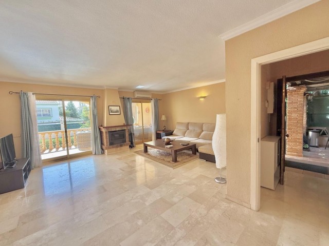 4 Schlafzimmer Villa in Sierrezuela