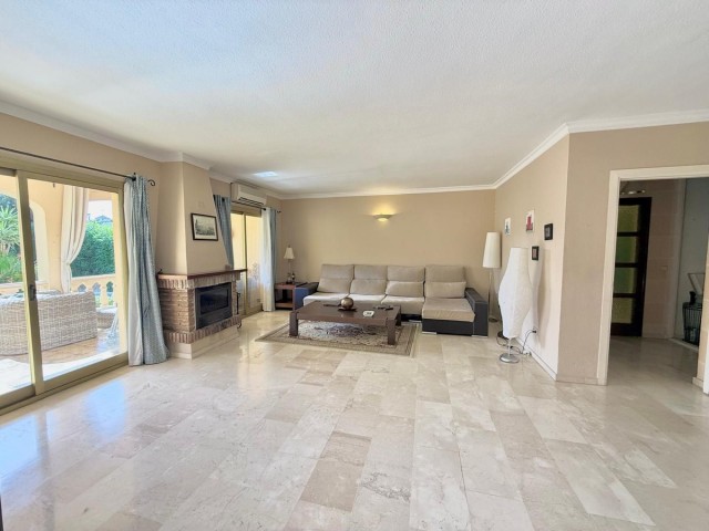 4 Schlafzimmer Villa in Sierrezuela