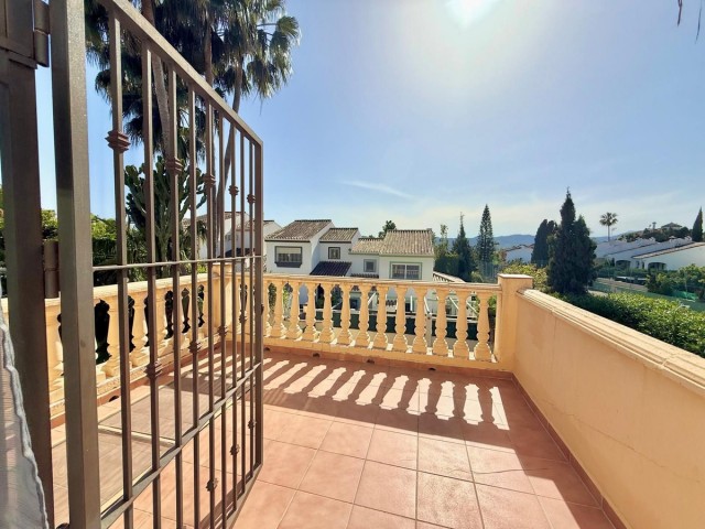 4 Schlafzimmer Villa in Sierrezuela
