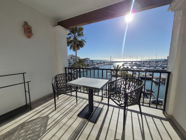 3 Schlafzimmer Apartment in La Duquesa