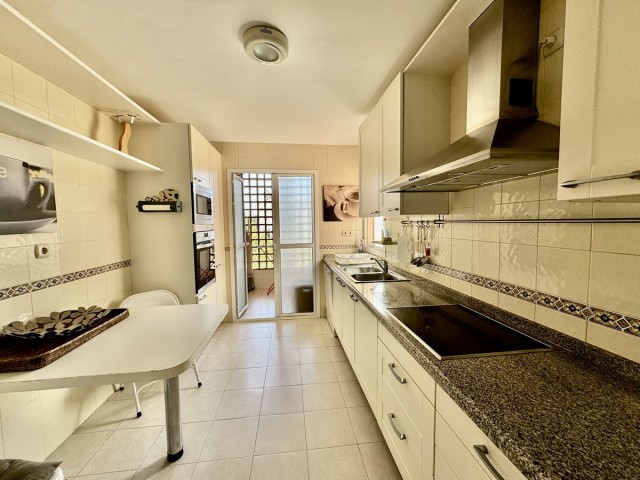 3 Soveroms Leilighet i Guadalmina Baja