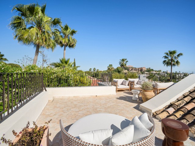 4 Schlafzimmer Villa in Nueva Andalucía