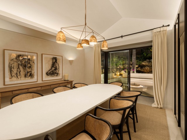 4 Schlafzimmer Villa in Nueva Andalucía