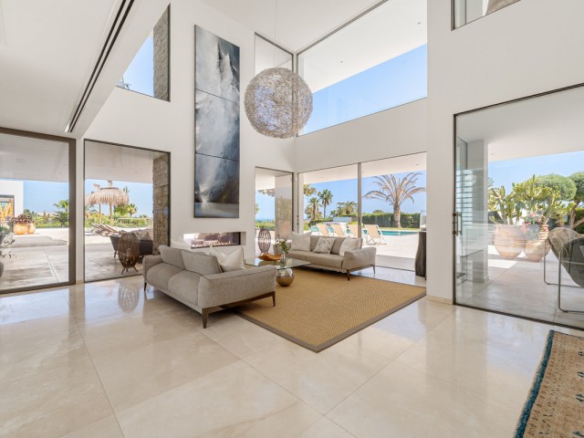 Villa avec 7 Chambres  à Nueva Andalucía