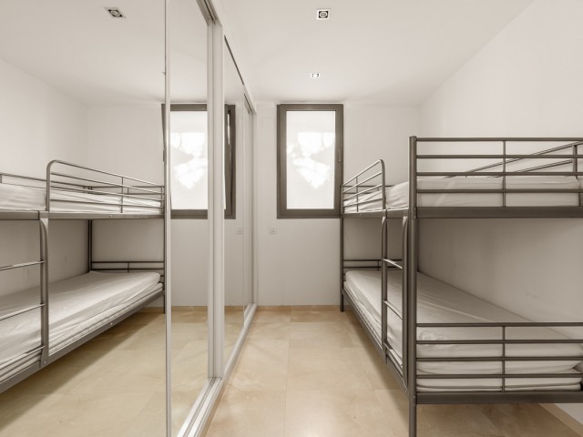 Villa avec 7 Chambres  à Nueva Andalucía
