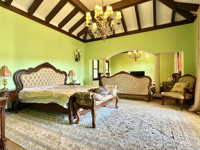 Villa avec 6 Chambres  à La Zagaleta