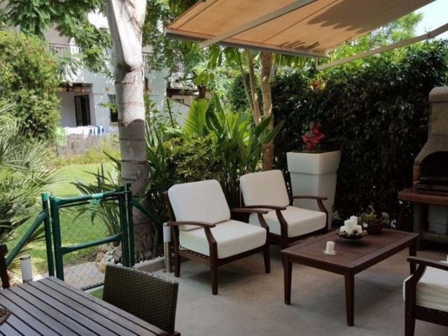 4 Slaapkamer Rijtjeshuis in Marbella