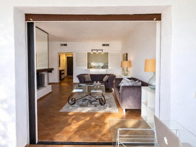 3 Bedrooms Apartment in Puerto Banús