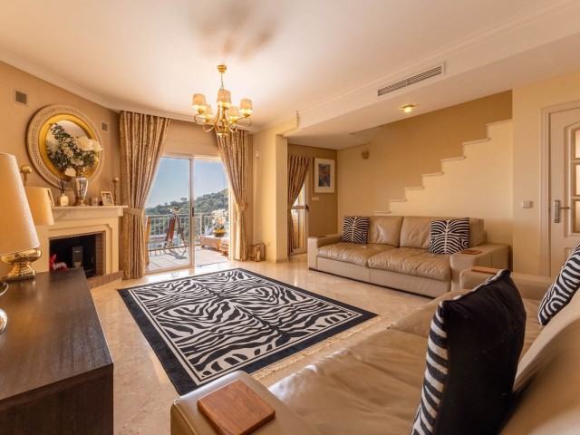 4 Schlafzimmer Apartment in La Mairena