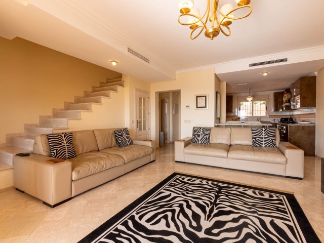4 Schlafzimmer Apartment in La Mairena