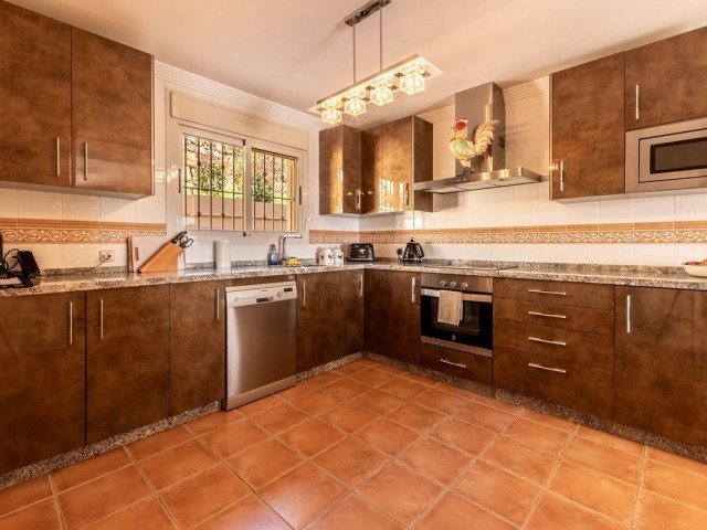 4 Schlafzimmer Apartment in La Mairena