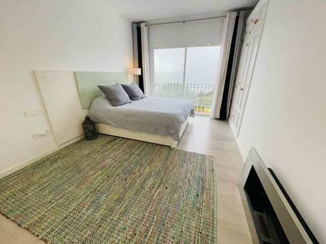 3 Slaapkamer Rijtjeshuis in Istán