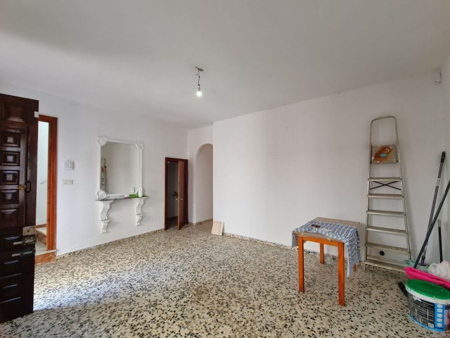 3 Bedrooms Townhouse in Estepona