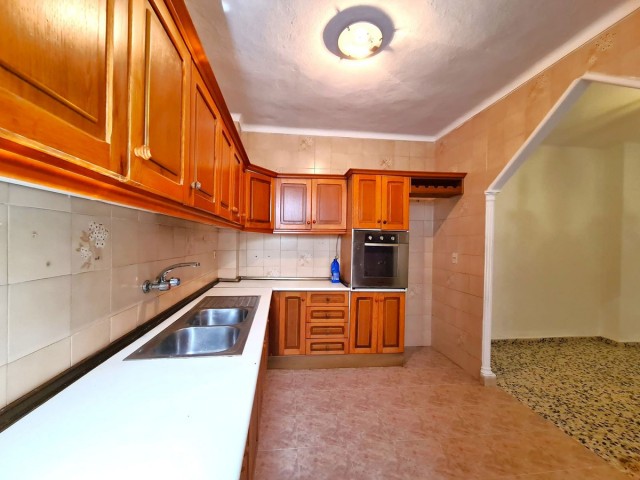 3 Bedrooms Townhouse in Estepona