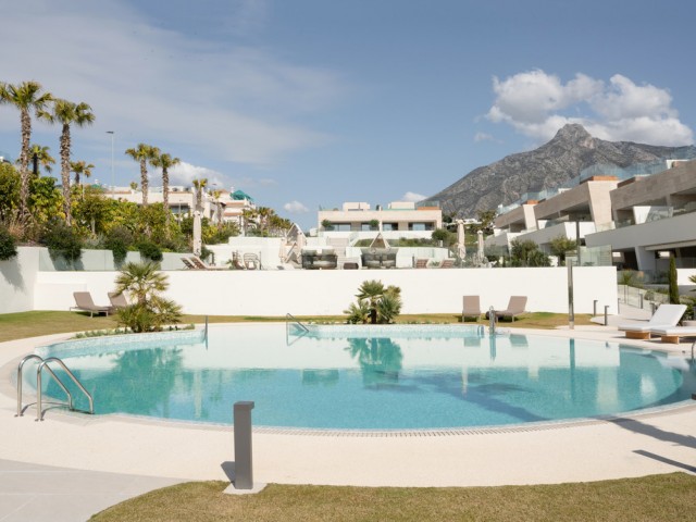 4 Bedrooms Apartment in The Golden Mile