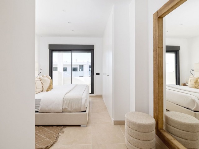2 Soveroms Leilighet i Casares Playa