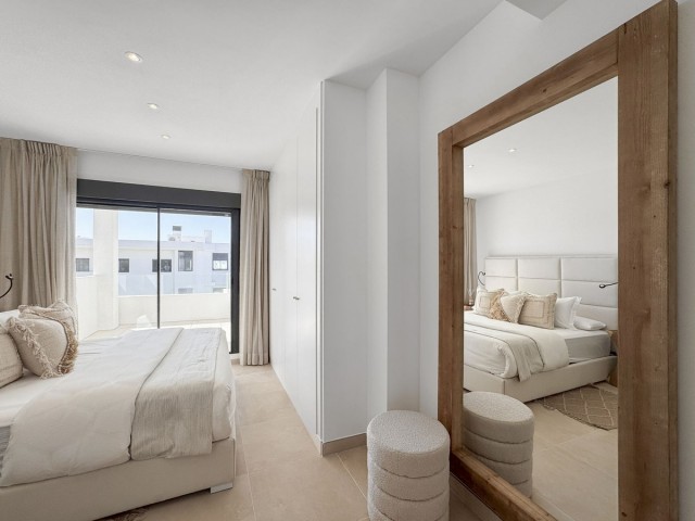 2 Soveroms Leilighet i Casares Playa