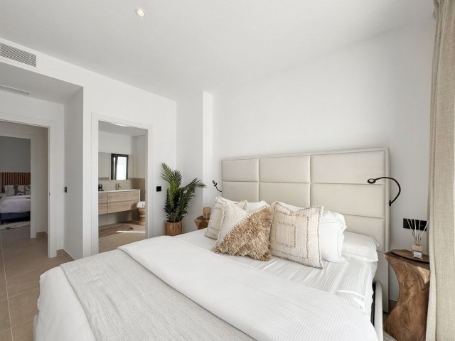 2 Soveroms Leilighet i Casares Playa