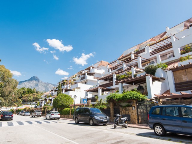 2 Bedrooms Apartment in The Golden Mile
