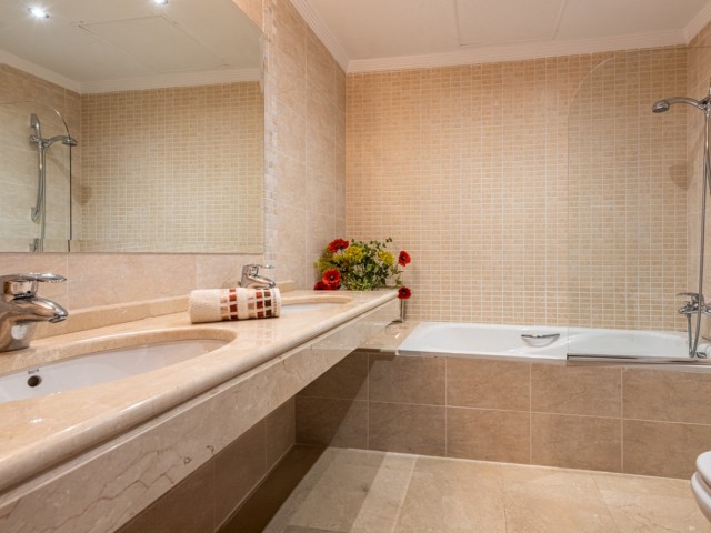 4 Bedrooms Villa in La Cala Golf