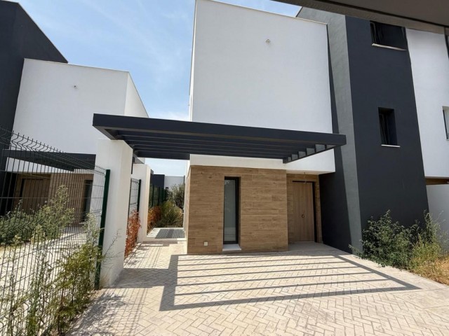3 Slaapkamer Rijtjeshuis in Atalaya