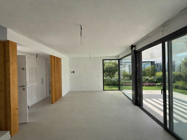 3 Slaapkamer Rijtjeshuis in Atalaya