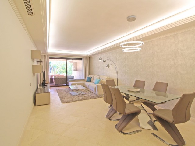 Apartment, Guadalmina Baja, R5337001