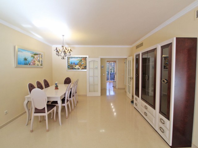 2 Schlafzimmer Apartment in Puerto Banús