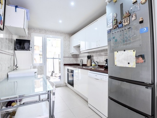 2 Bedrooms Apartment in Nueva Andalucía