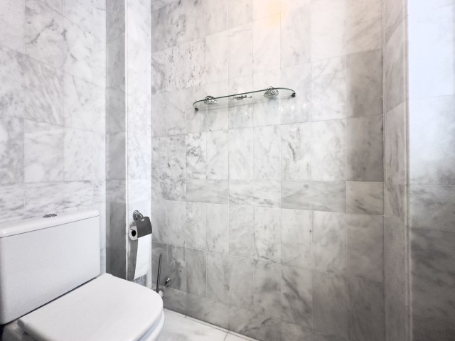 2 Bedrooms Apartment in Nueva Andalucía