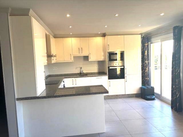 Apartment, Carib Playa, R4950088