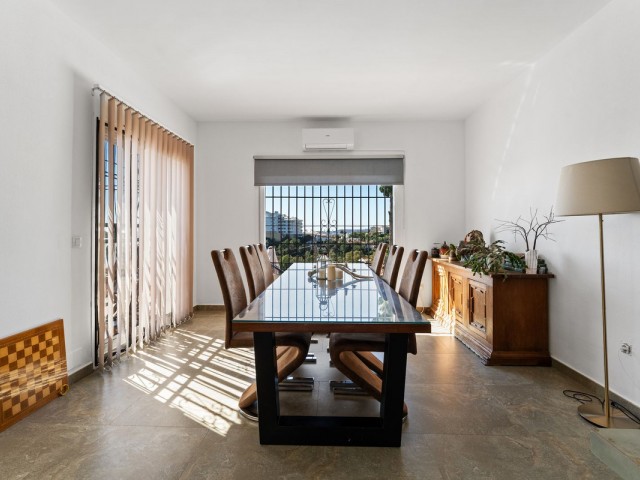 4 Sovrums Villa i Fuengirola