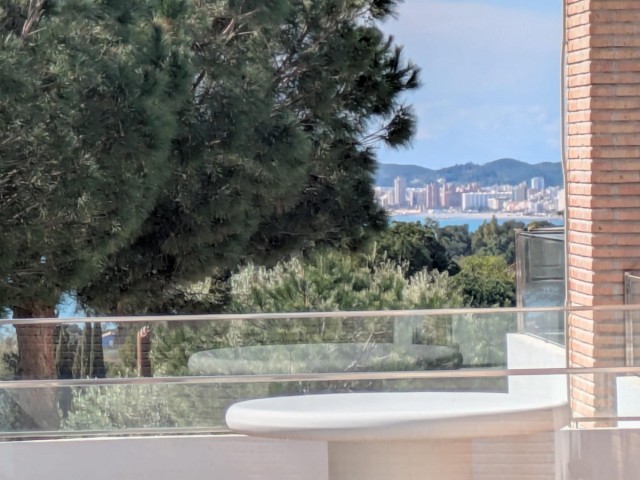 4 Schlafzimmer Villa in Torremuelle