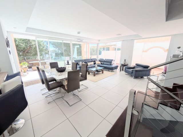 4 Schlafzimmer Villa in Torremuelle